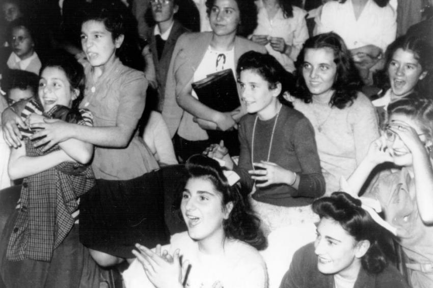 18 THINGS THAT HAPPENED IN THE 70S visual data 7