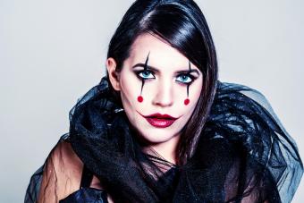 https://cf.ltkcdn.net/makeup/images/slide/280146-850x567-harlequim.jpg