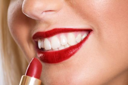 Red lipstick was staple of 1940s makeup.