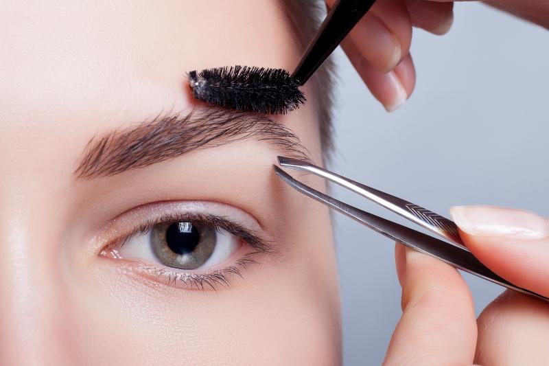 Karen Kubeck's Pro Eyebrow Grooming Tips LoveToKnow