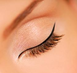 Eyeliner application