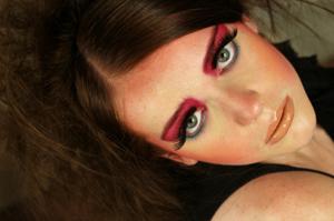 Punkeyemakeup.jpg