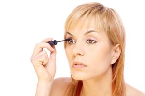 applying mascara