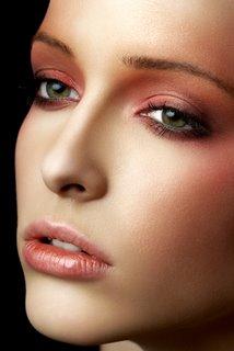 Airbrush foundation gives a flawless finish