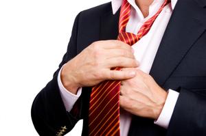 tying a tie