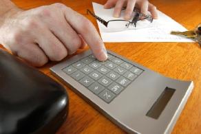 Calculating a mortgage amortization