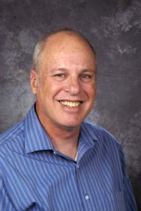 Image of Stephen Elias, attorney and author