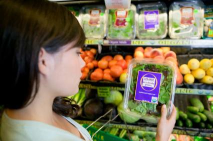 Shopping for organic food