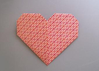 https://cf.ltkcdn.net/origami/images/slide/62753-800x573-7.jpg