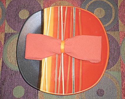 Bow tie napkin