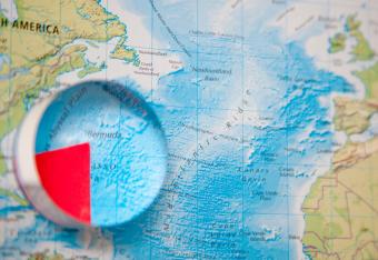 https://cf.ltkcdn.net/paranormal/images/slide/248088-850x584-1-bermuda-triangle-stories-gallery.jpg
