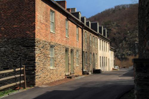 Harpers Ferry structures
