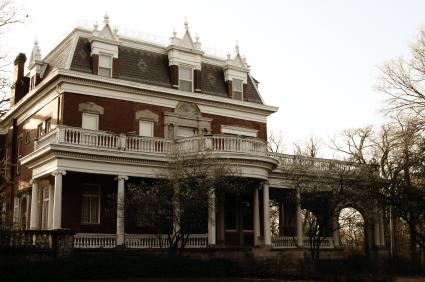 Haunted mansions in America