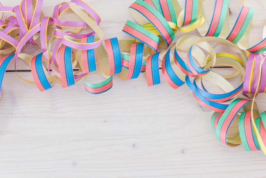 8 Creative Ways to Decorate With Streamers for a Fun Flair LoveToKnow