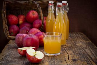 Red apples and apple cider