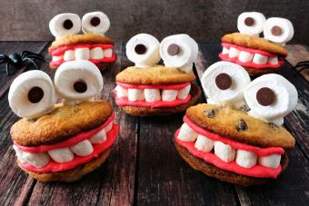 Marshmonster Cookie Halloween treat