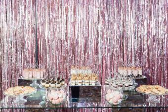 Pink Shimmer Streamer Garland