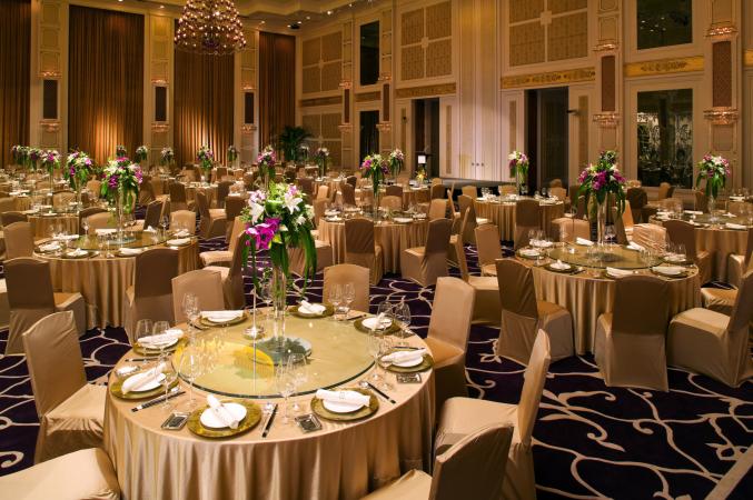 Banquet hall