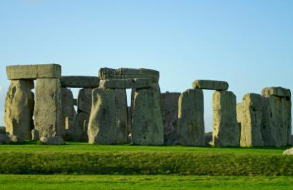 Stonehenge.jpg