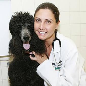 Dr. Deirdre Chiaramonte
