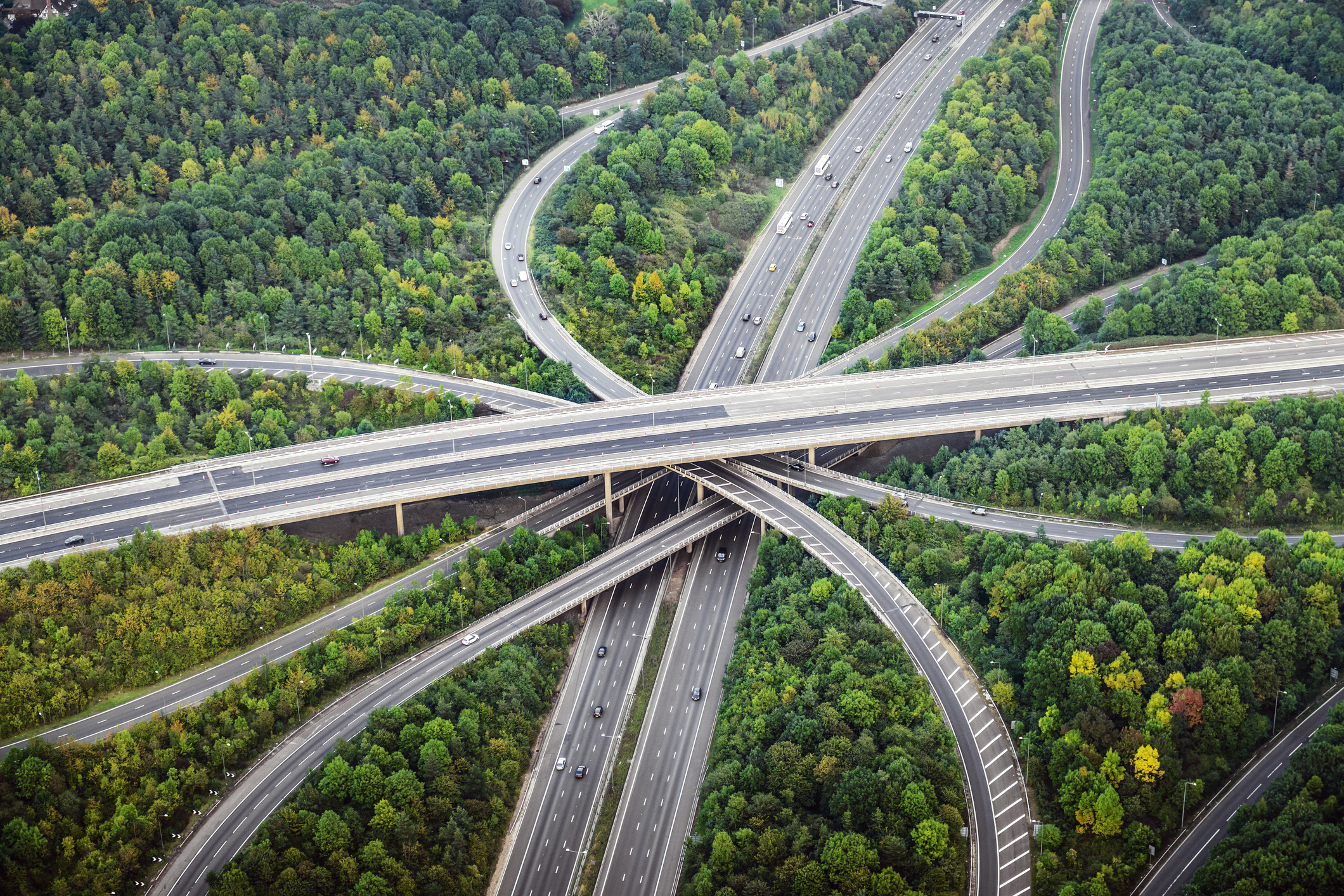 Aerial-view-of-intersecting-highways.jpg