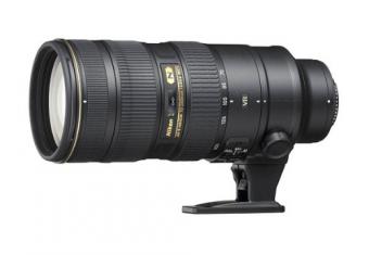 Nikon zoom lens