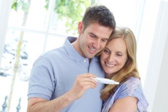 Couple with pregnancy test