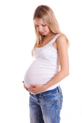 https://cf.ltkcdn.net/pregnancy/images/slide/157525-566x848r1-tank-tops.jpg
