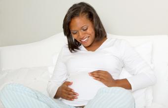 27-weeks- pregnant African American woman