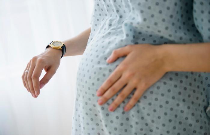 40-weeks-pregnant woman at the hospital