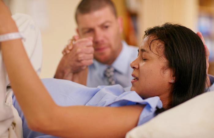 Pregnant woman in the delivery room