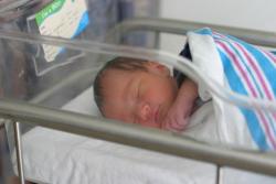 Image of a premature baby in the hospital
