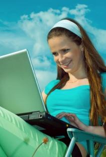 Girlonlaptop.jpg