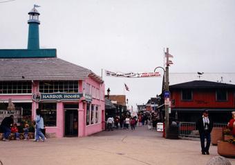 https://cf.ltkcdn.net/sanfrancisco/images/slide/10211-500x352-fishermanswharf01.jpg