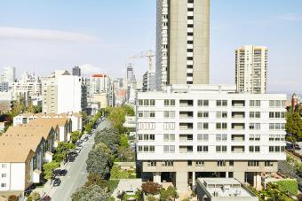 Hotel Kabuki Exterior