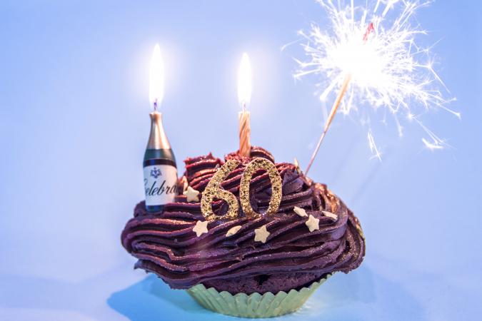 60th Happy Birthday Cupcake