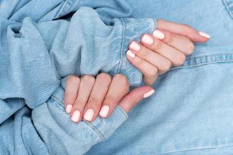 Shellac Manicure