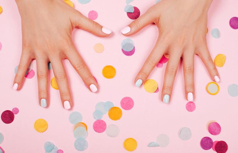 How To Clean Stained Gel Nails Lovetoknow