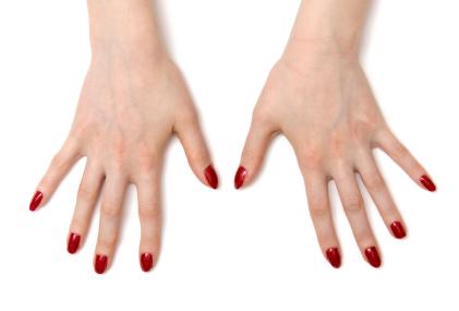 nails