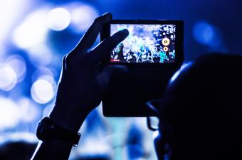 taking concert video