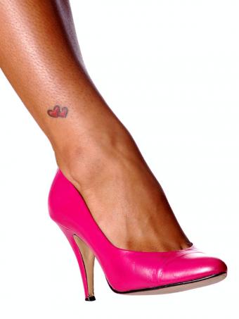 https://cf.ltkcdn.net/tattoos/images/slide/183734-600x800-double-heart-ankle-tattoo.jpg