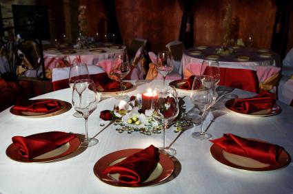 Banquet Table