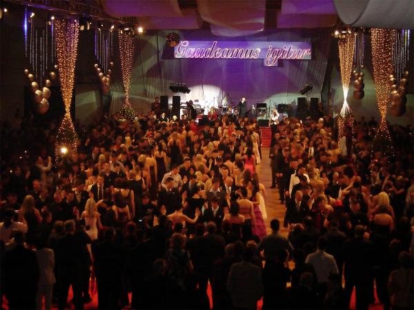 prom venue