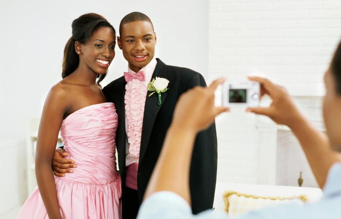 Teenage couple before prom picture