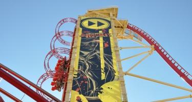 Rip Ride Rockit Coaster; © Wangkun Jia | Dreamstime.com