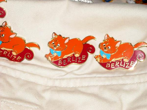 Disney pins