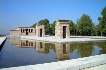 debod temple in madrid