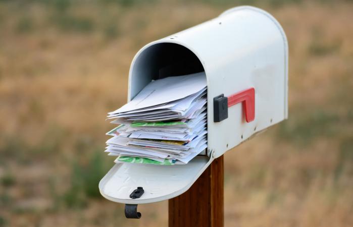 mailbox overflows with mail