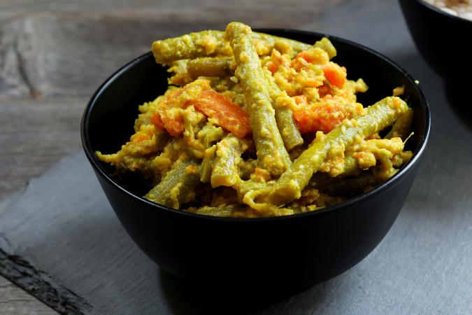 Aviyal vegetable dish