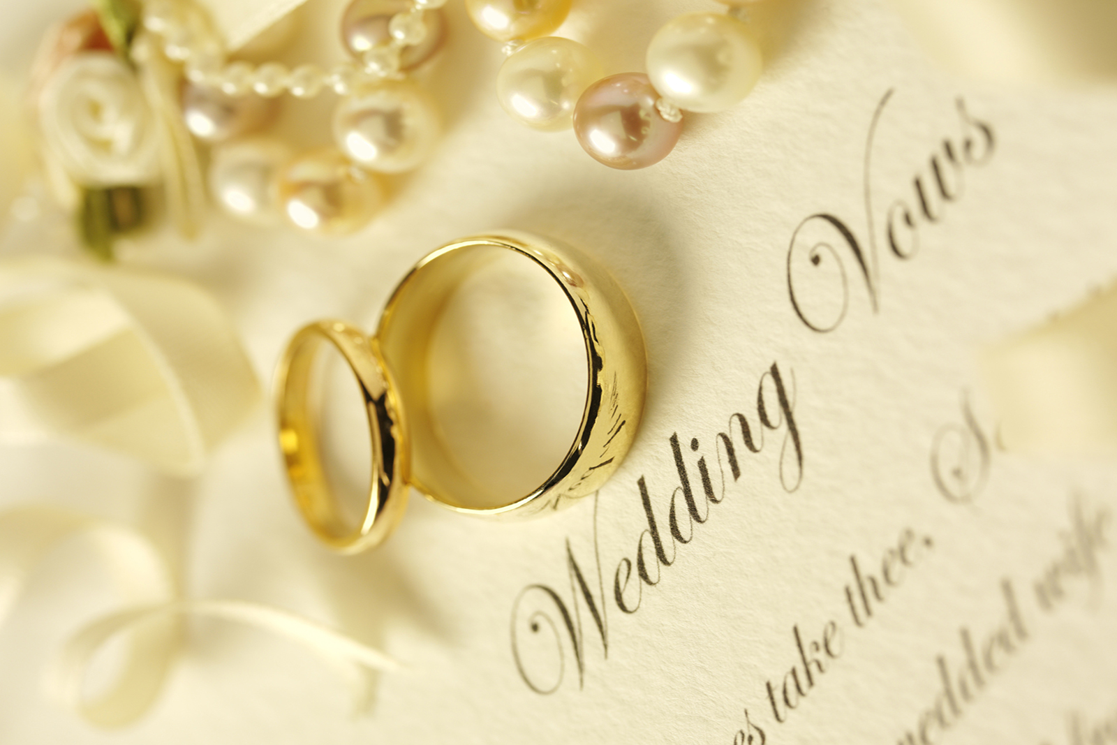 Traditional sale ring vows